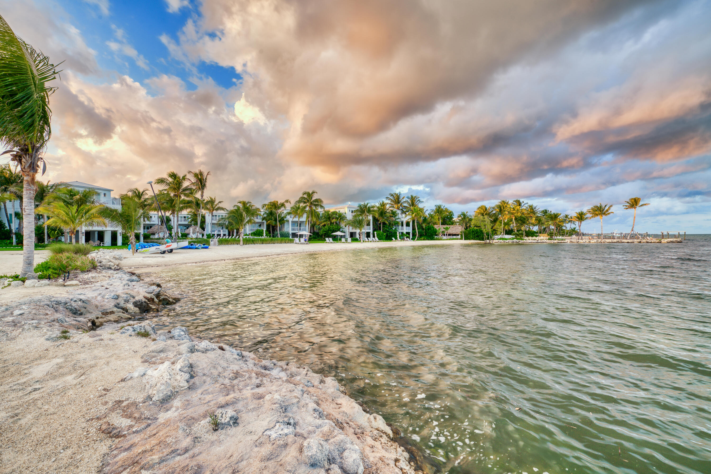 82779 Old Highway Unit: 16