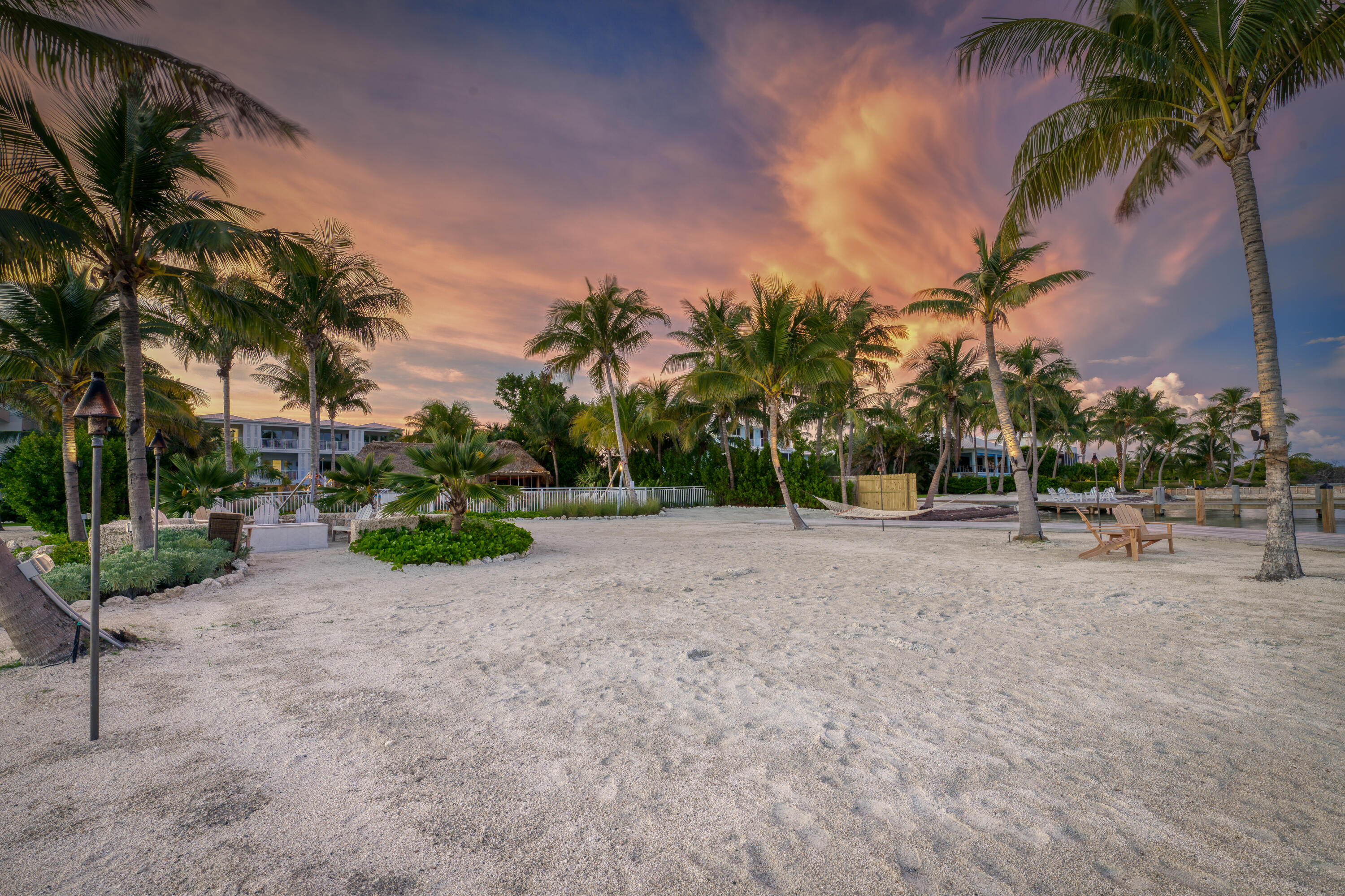 82779 Old Highway Unit: 16