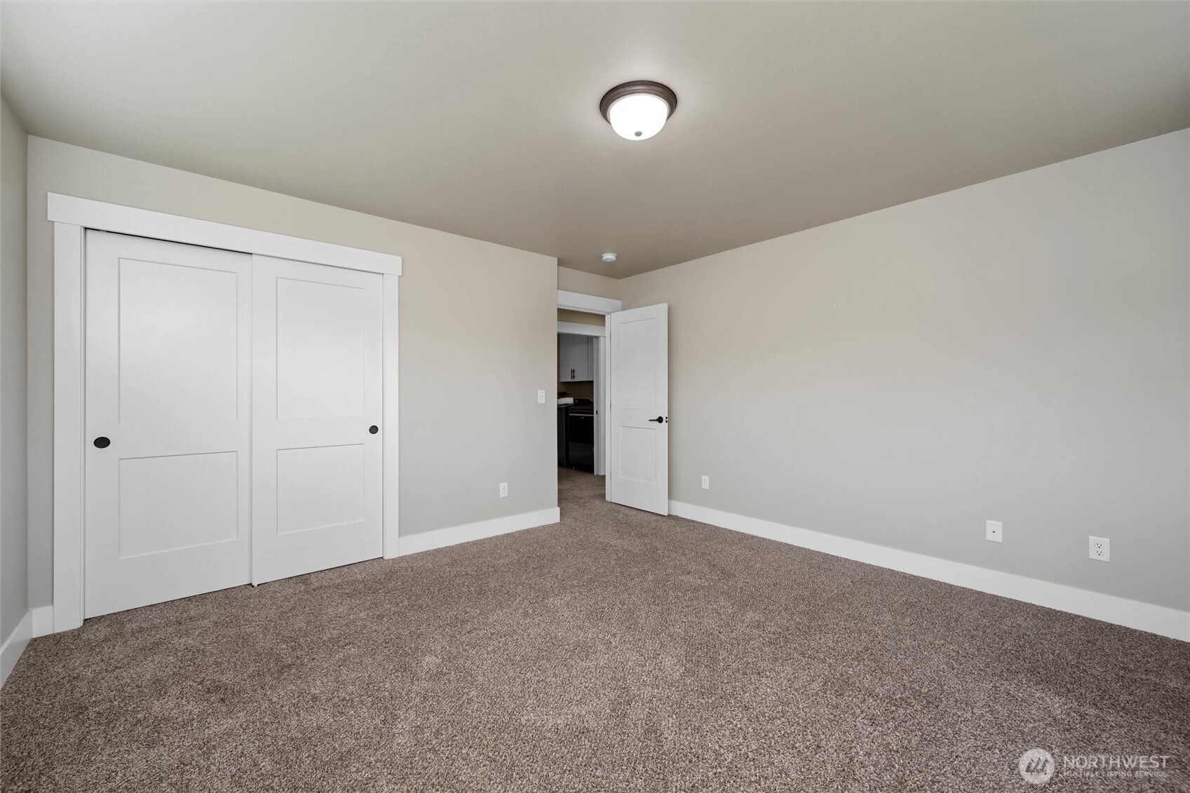 2716 Chloe Lane