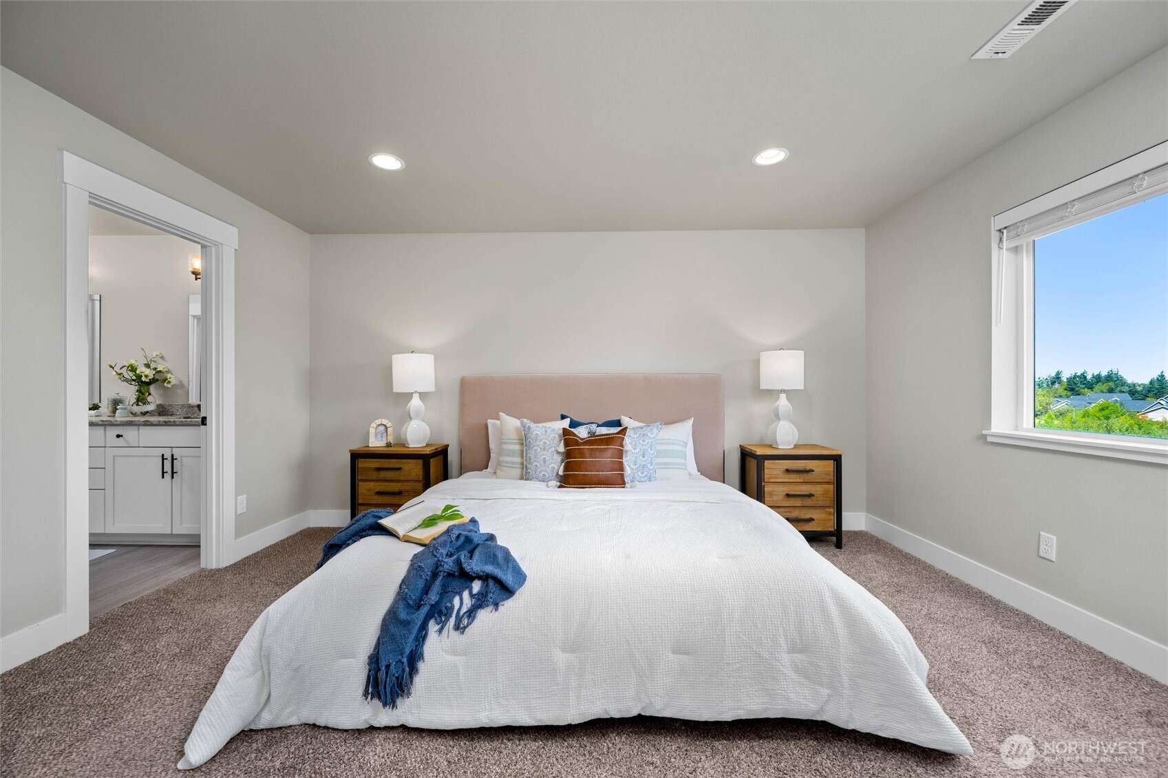 2716 Chloe Lane
