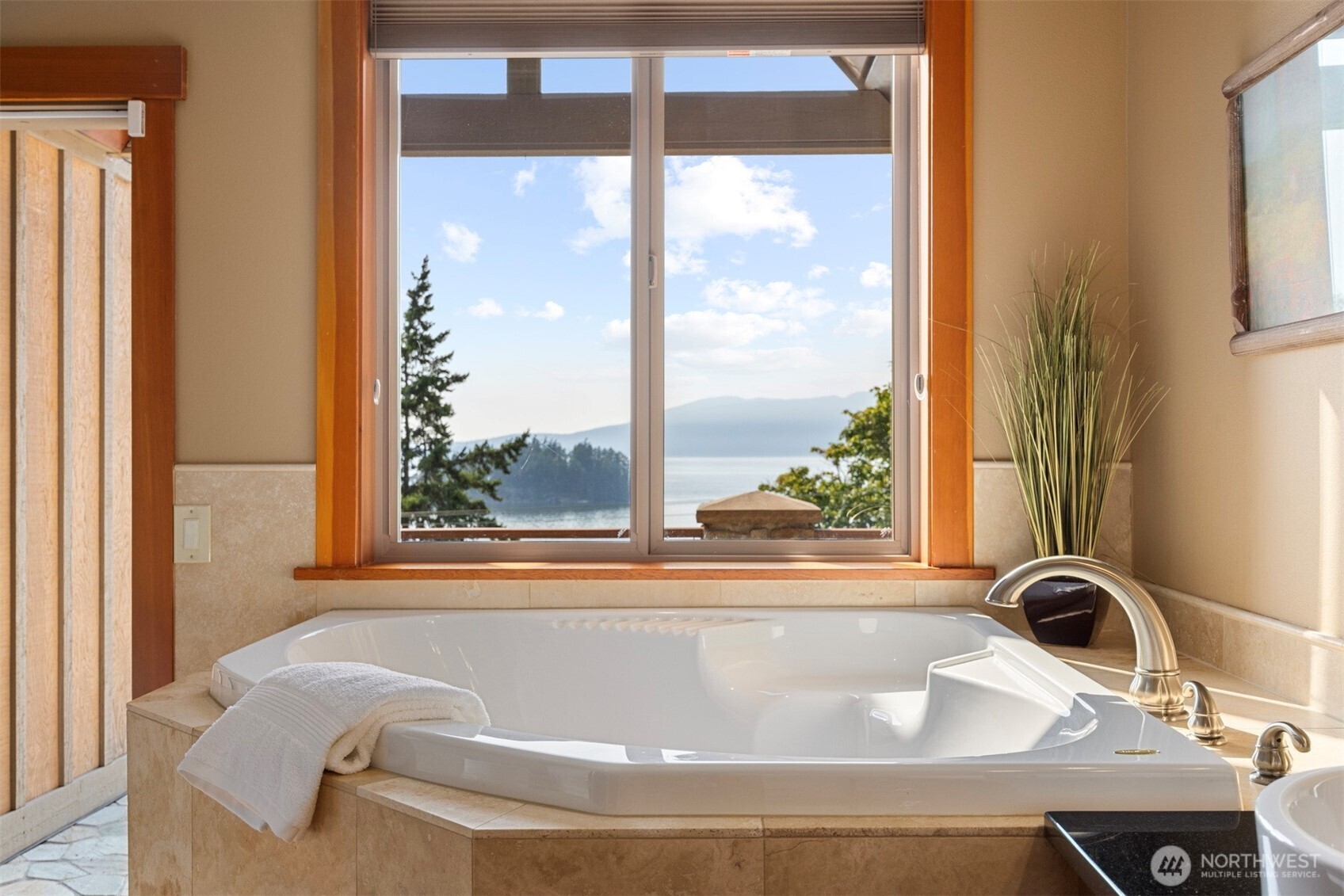 1078 Chuckanut Drive