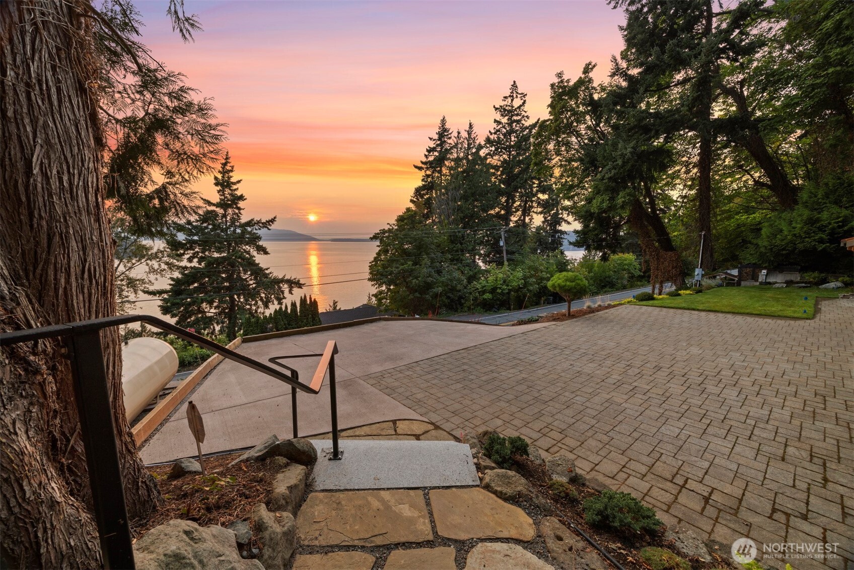 1078 Chuckanut Drive