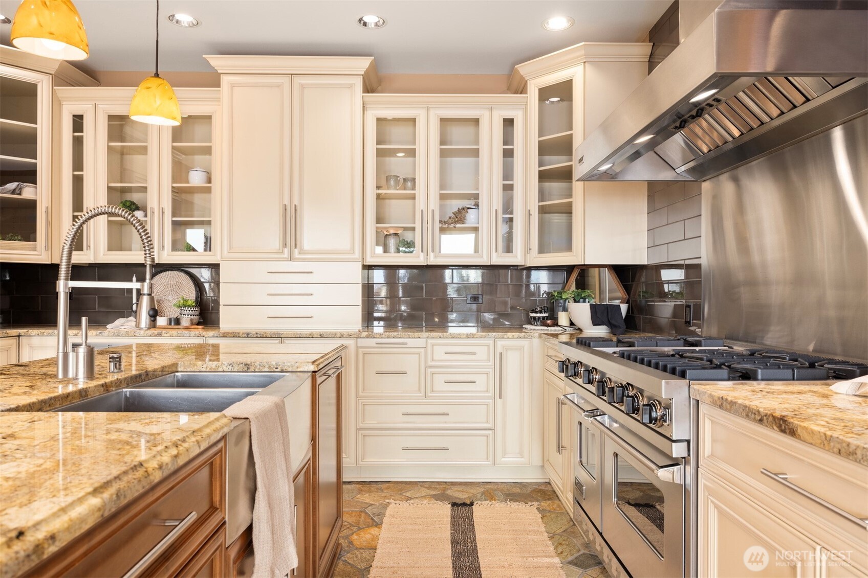 1078 Chuckanut Drive