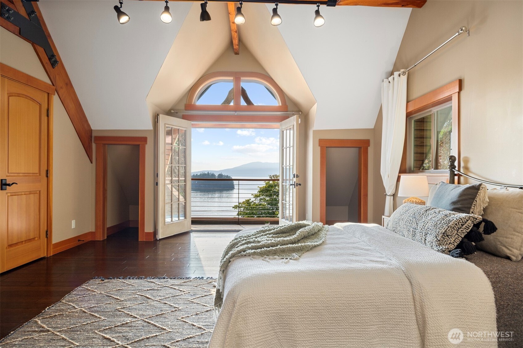 1078 Chuckanut Drive