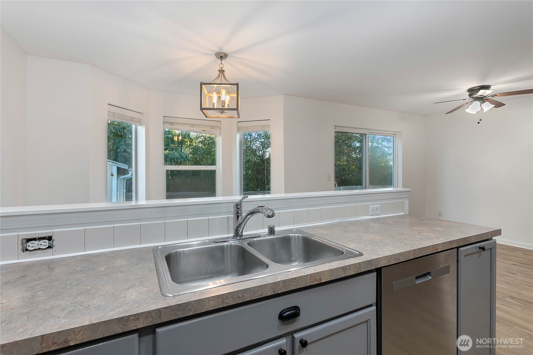 3310 Rosewood Street