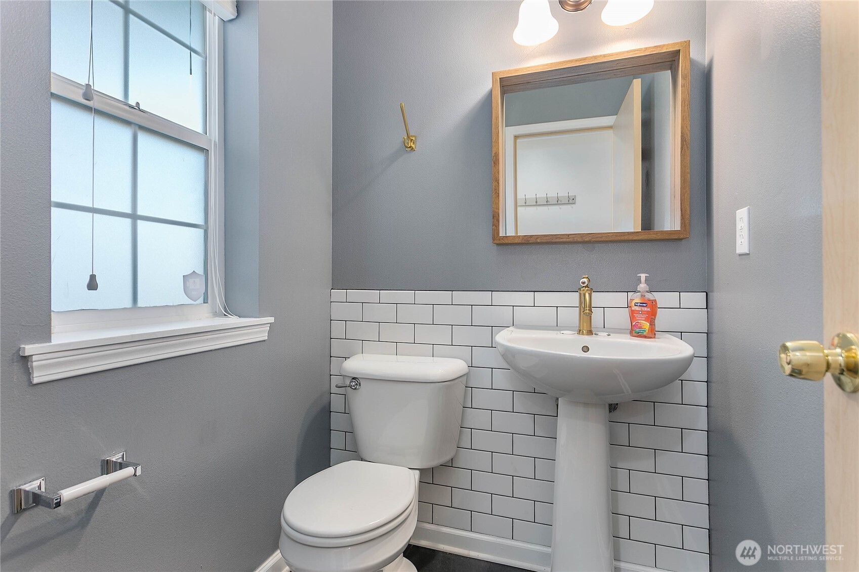 3310 Rosewood Street