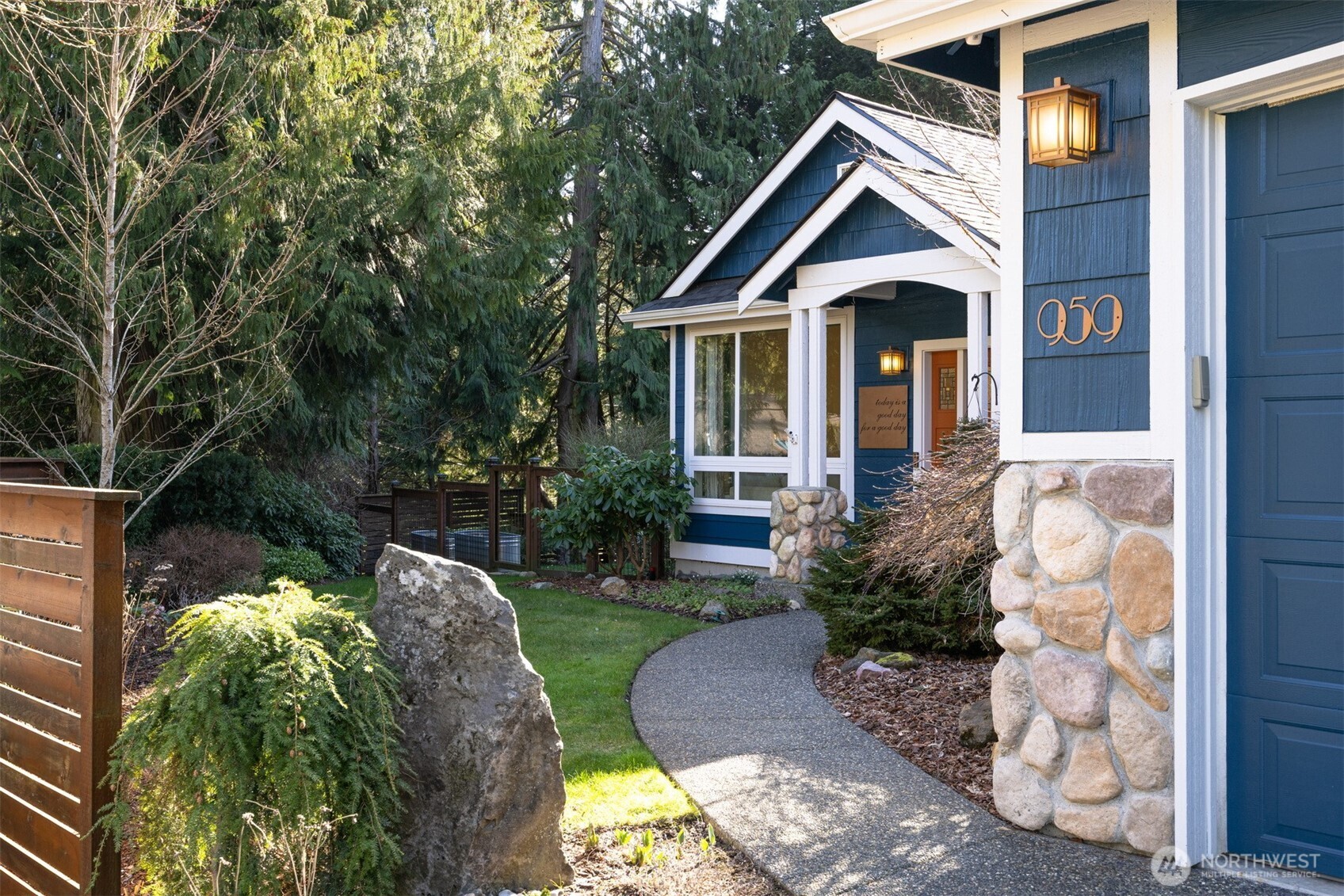 959 South Hills Drive