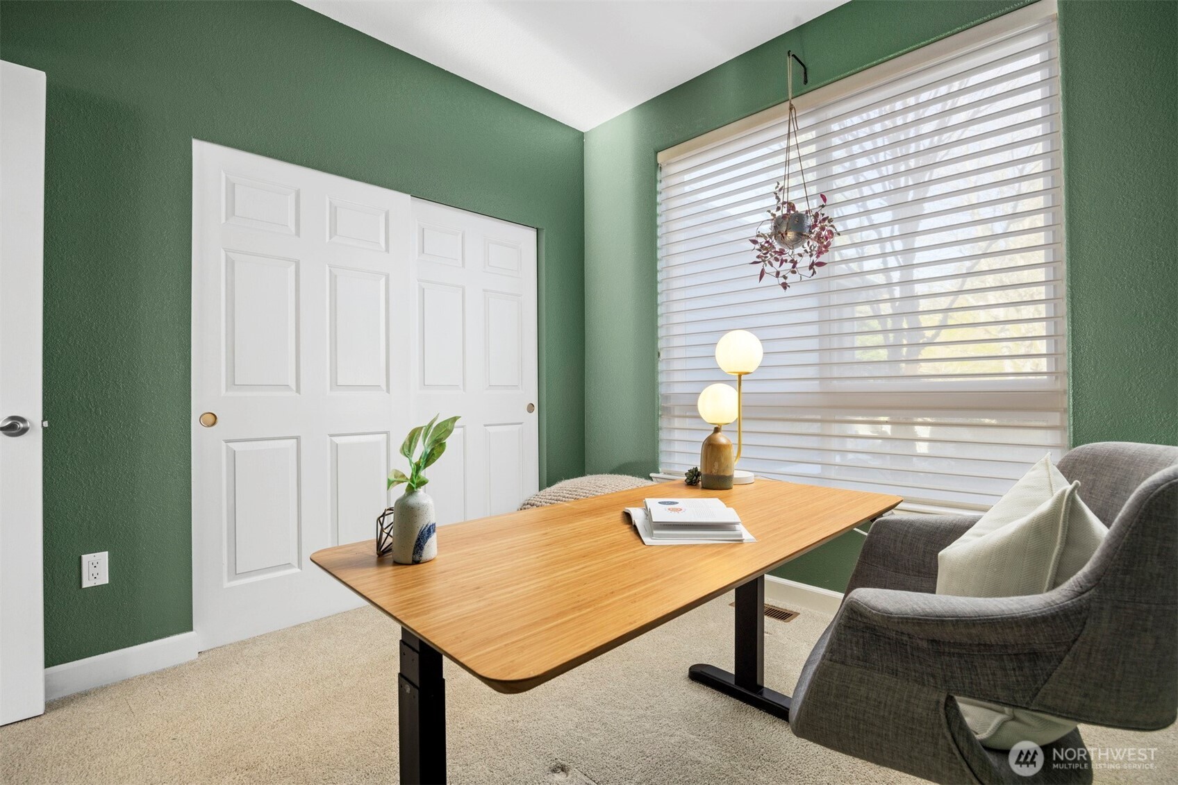 959 South Hills Drive