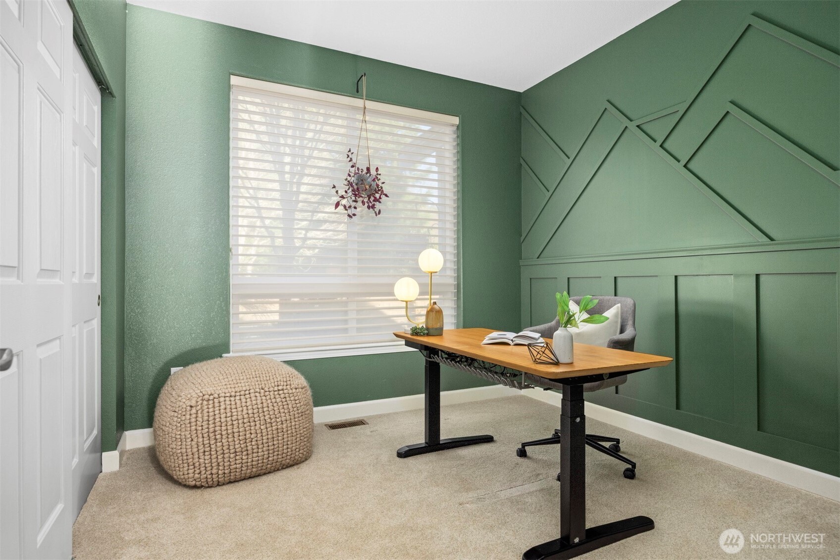 959 South Hills Drive