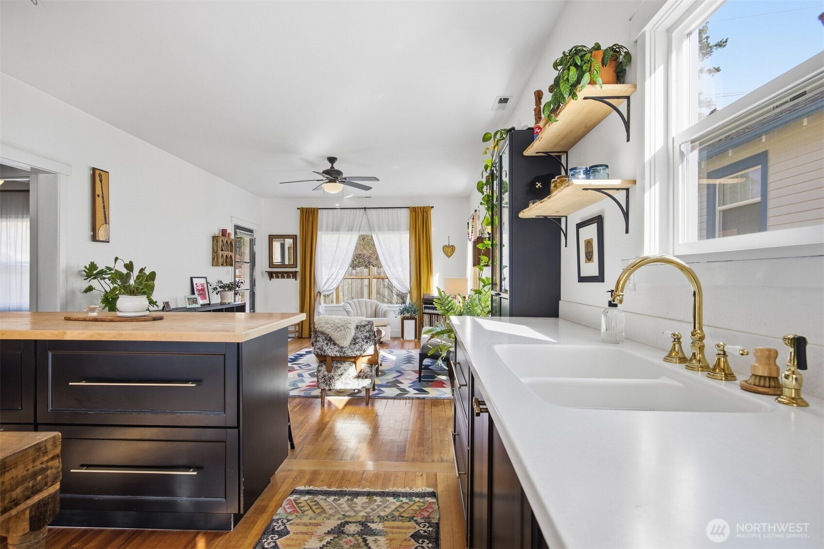 1205 Humboldt Street