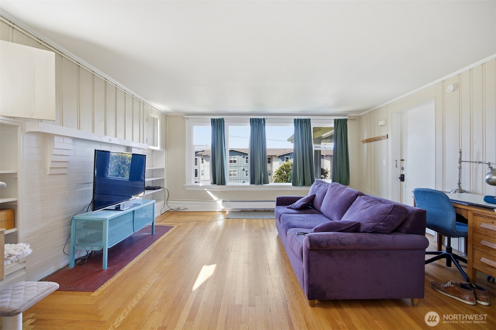 900 N Garden