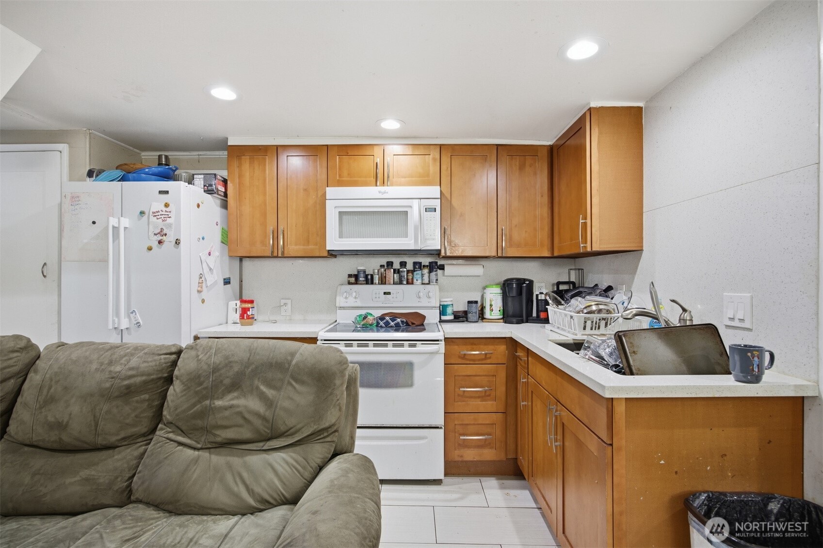 900 N Garden