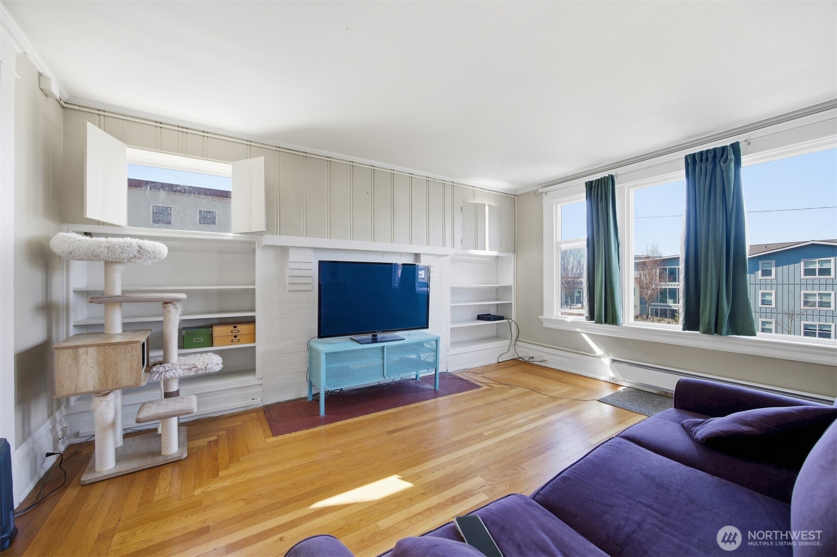 900 N Garden