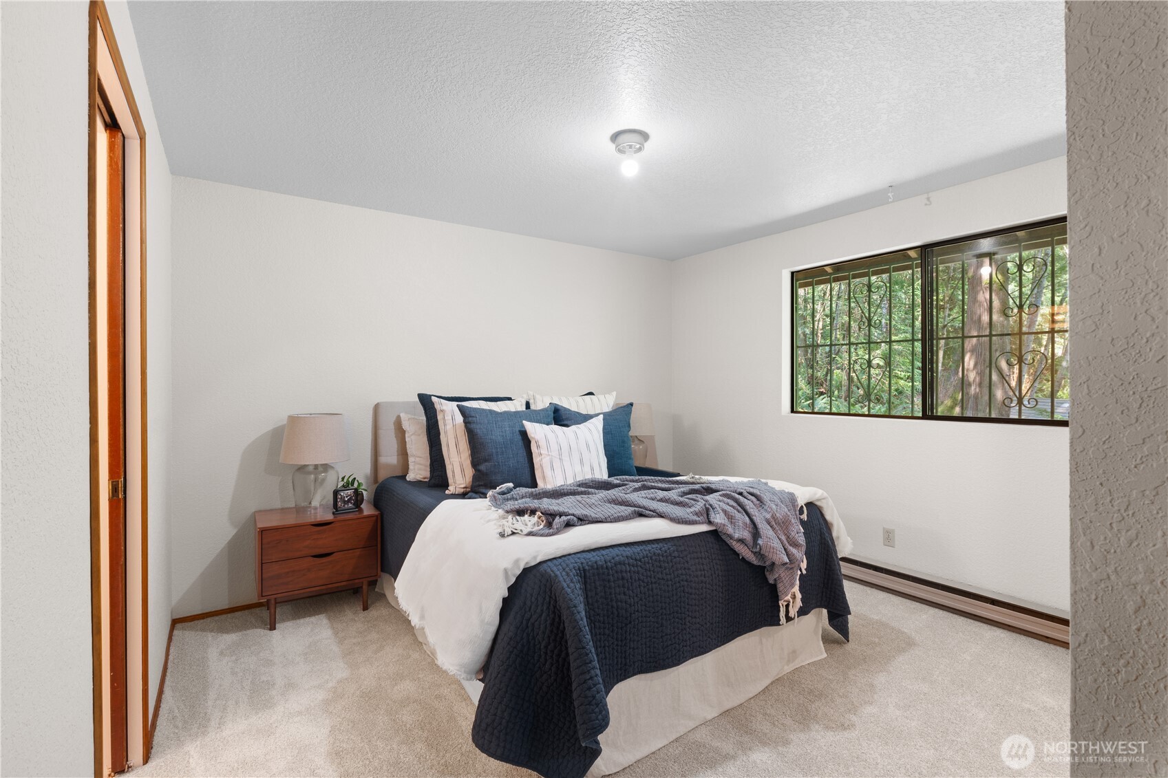 30 Parkview Circle