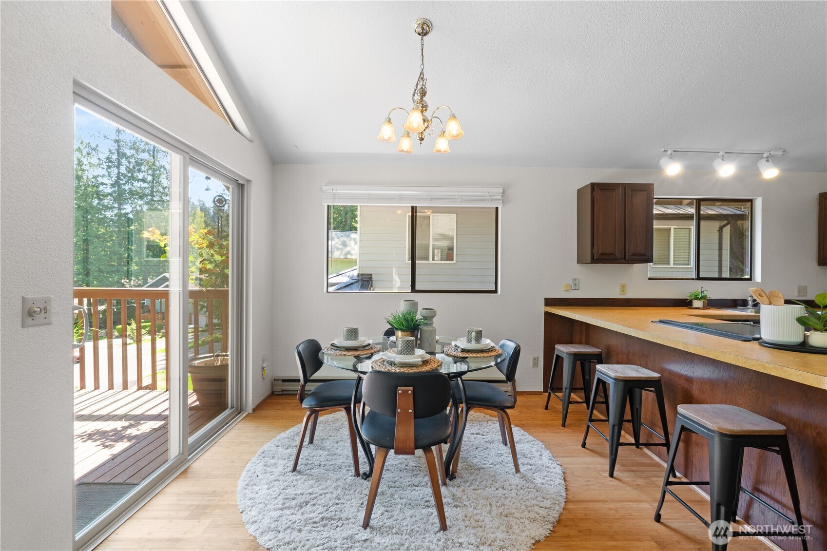 30 Parkview Circle