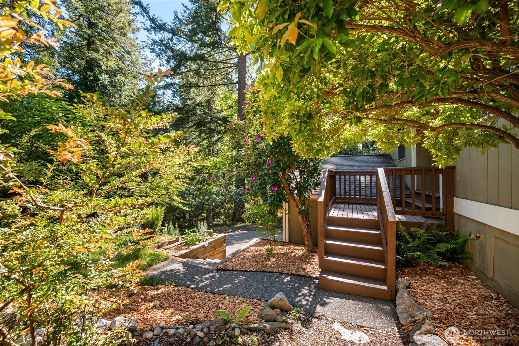 6 Inglewood Place