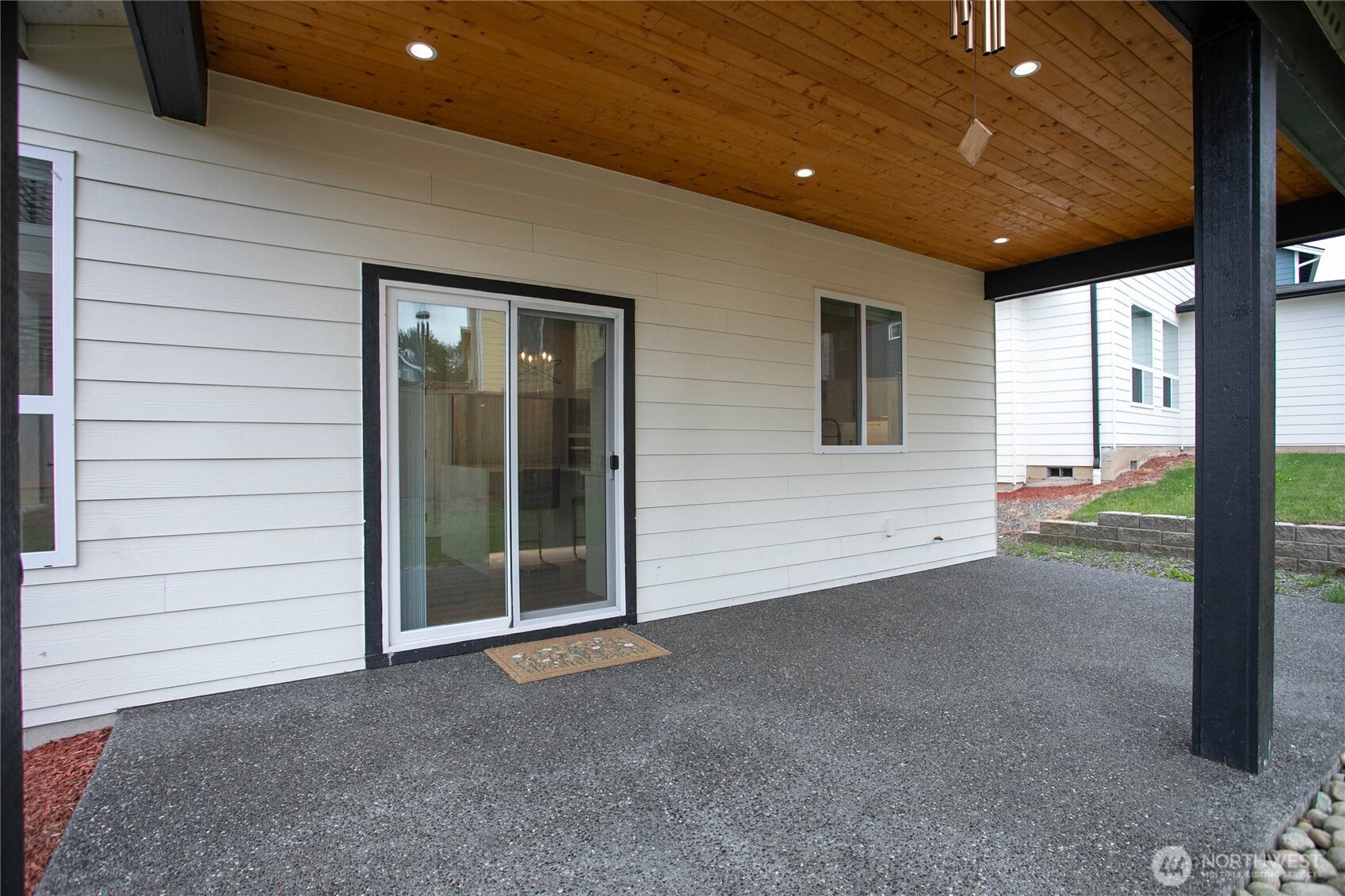 2124 Riverstone Loop