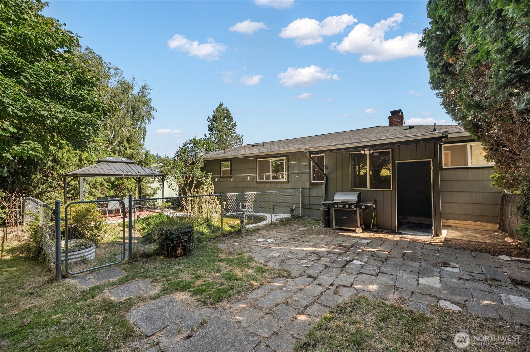 5850 Birch Drive