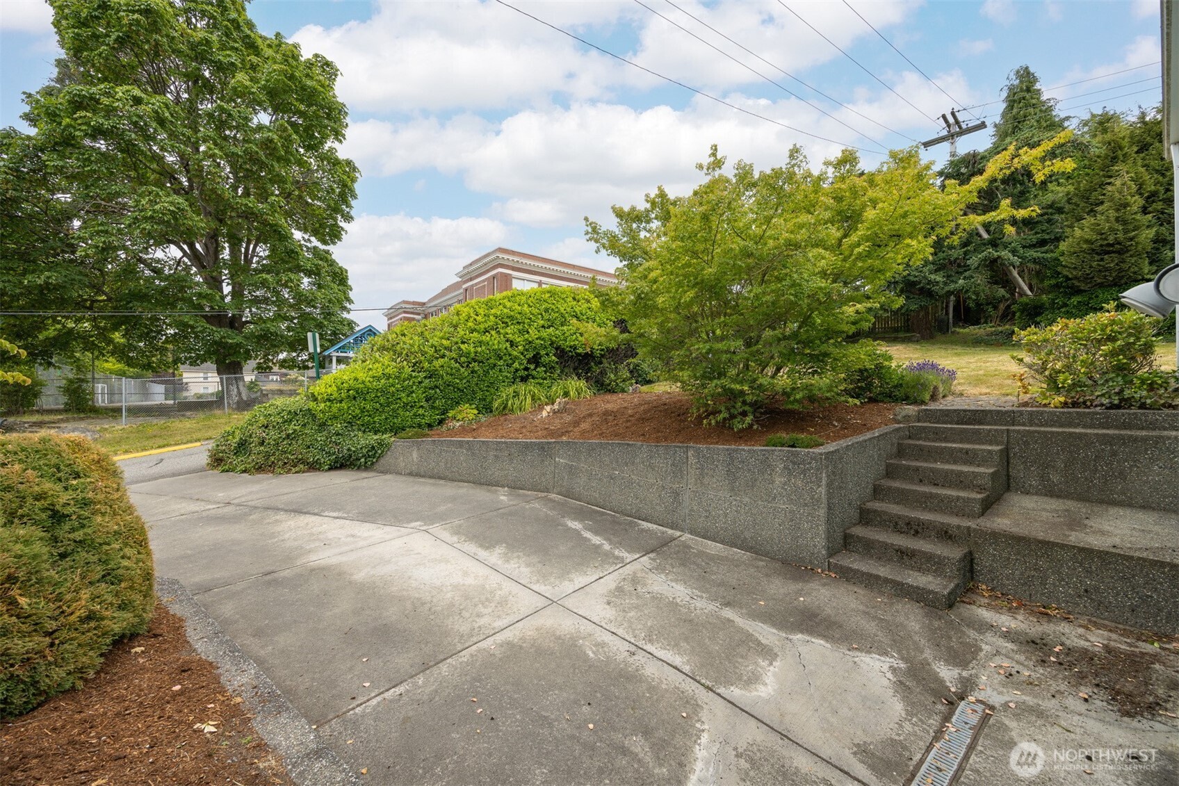1003 14th Street