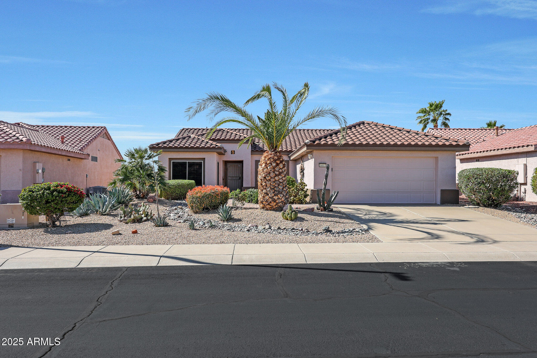16017 W WILDFLOWER Drive