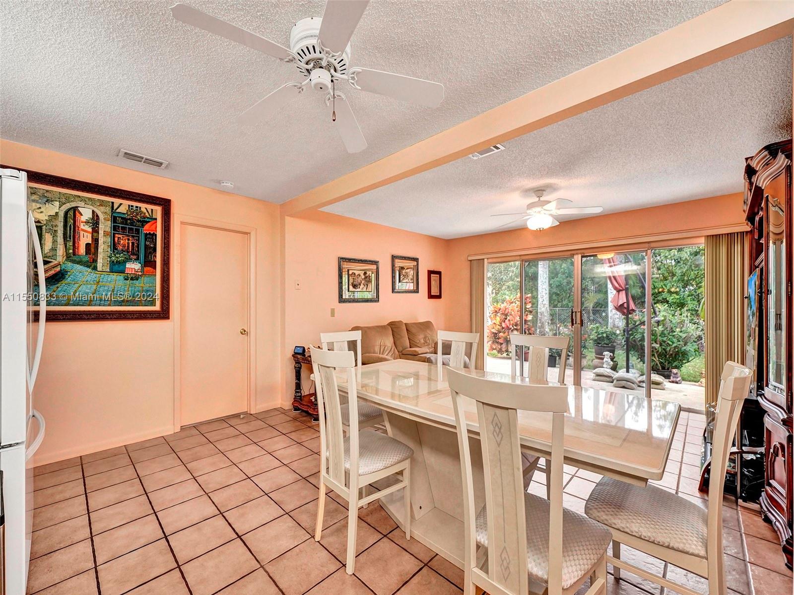 9180 Pine Springs Dr