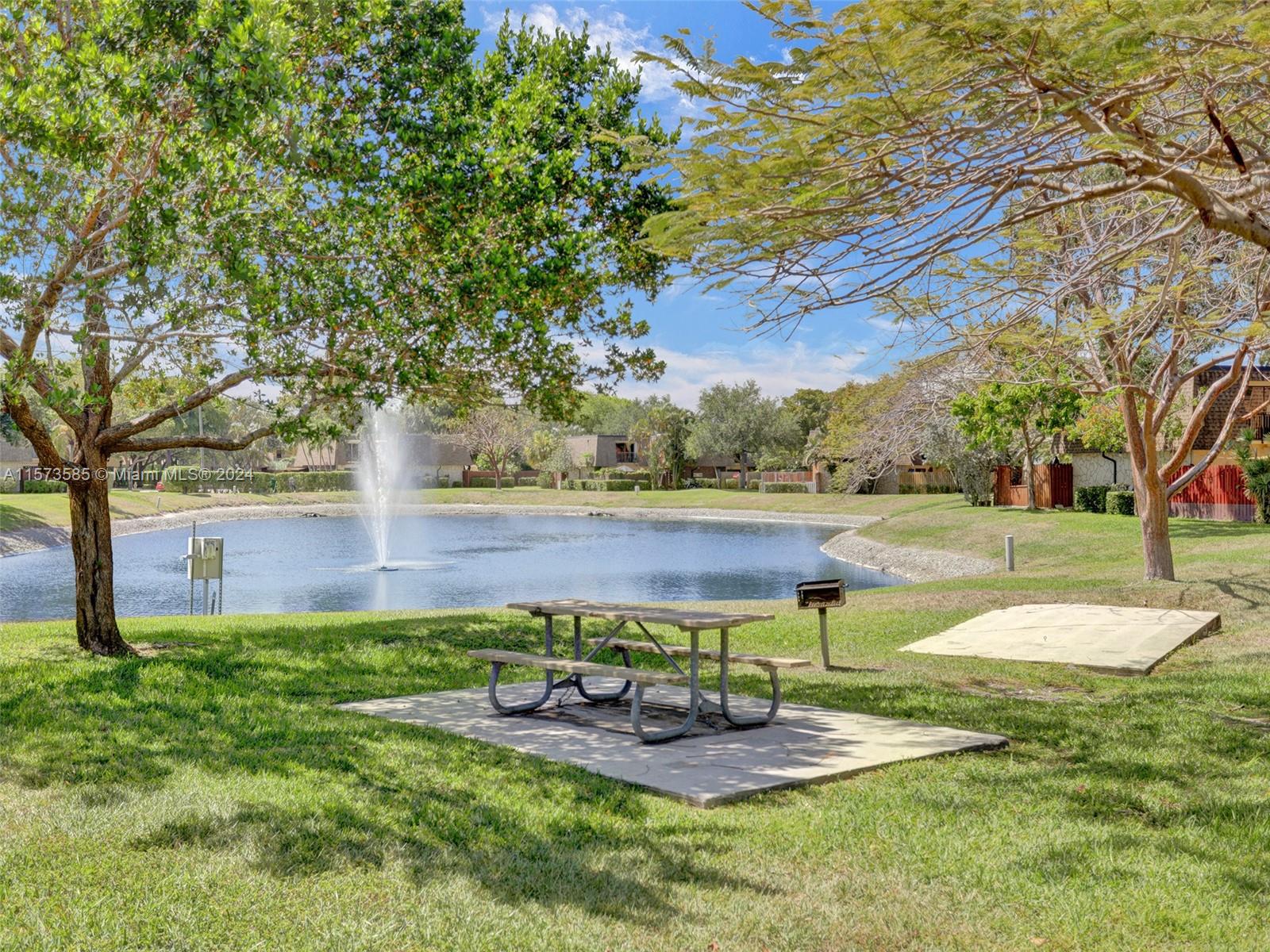 2905 SW 22nd Cir # 40C