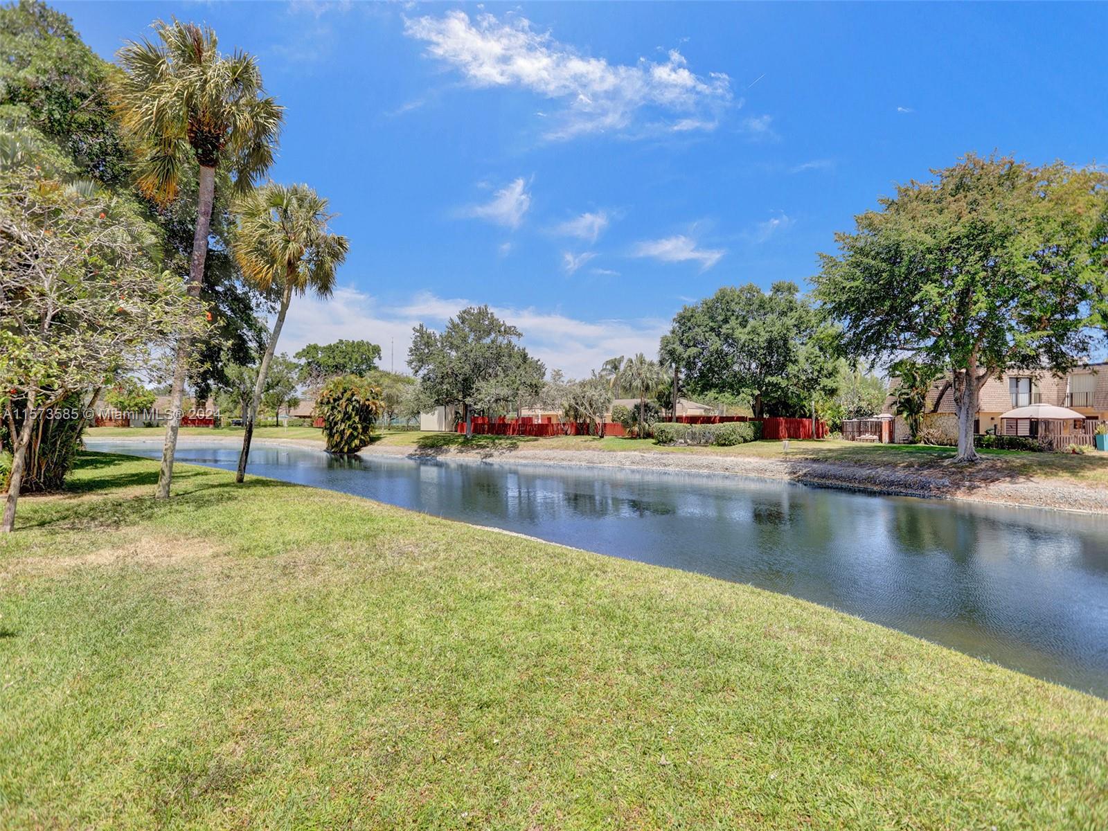 2905 SW 22nd Cir # 40C