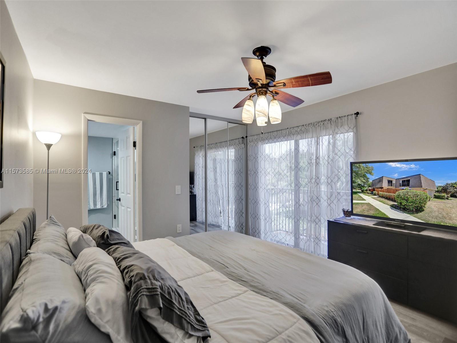 2905 SW 22nd Cir # 40C