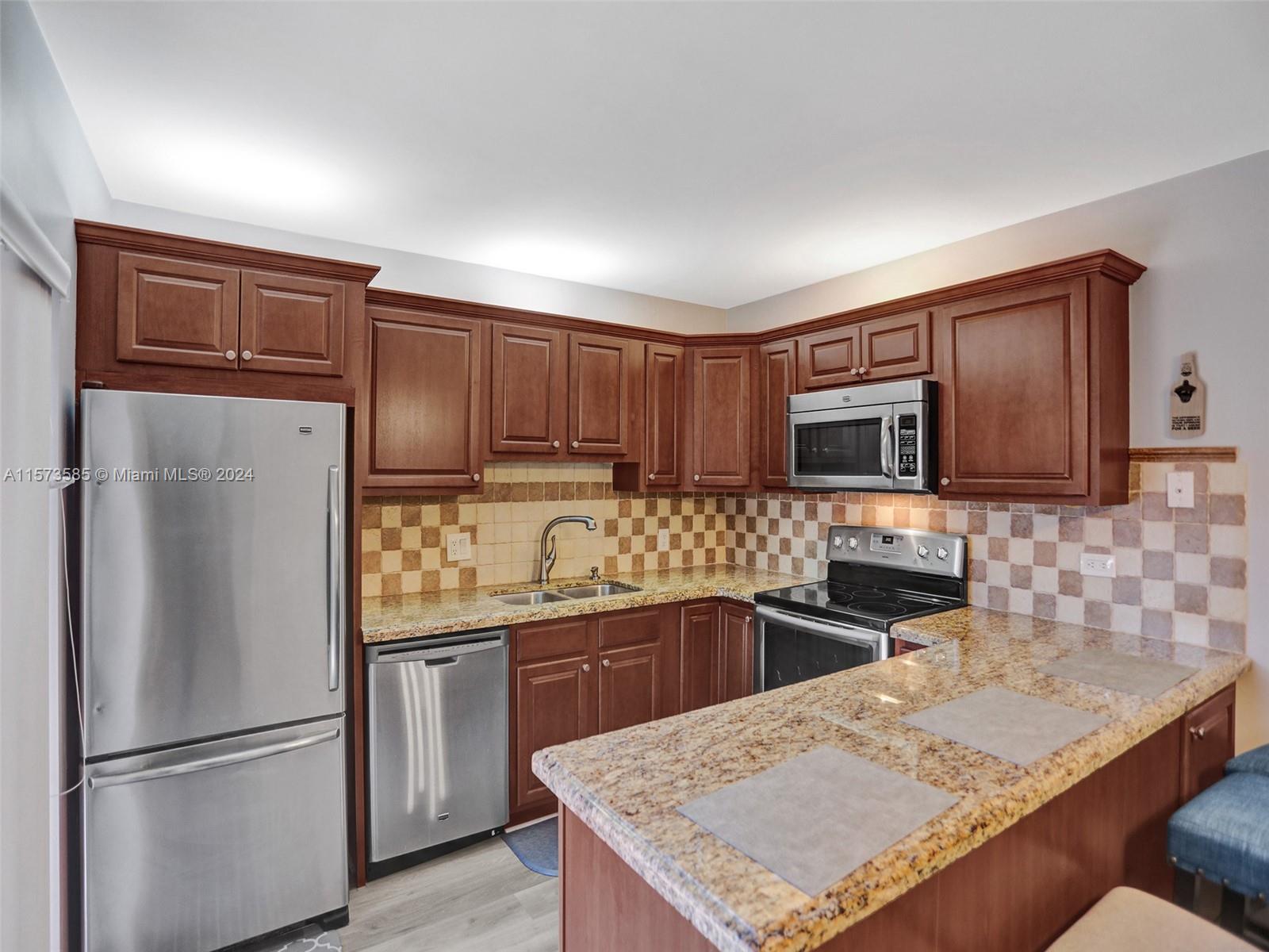 2905 SW 22nd Cir # 40C