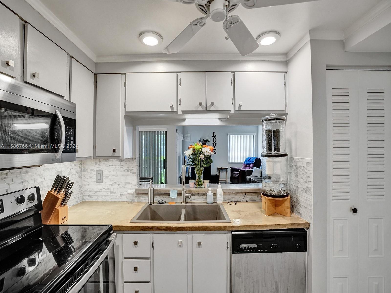 9831 NW 3rd St # 9831