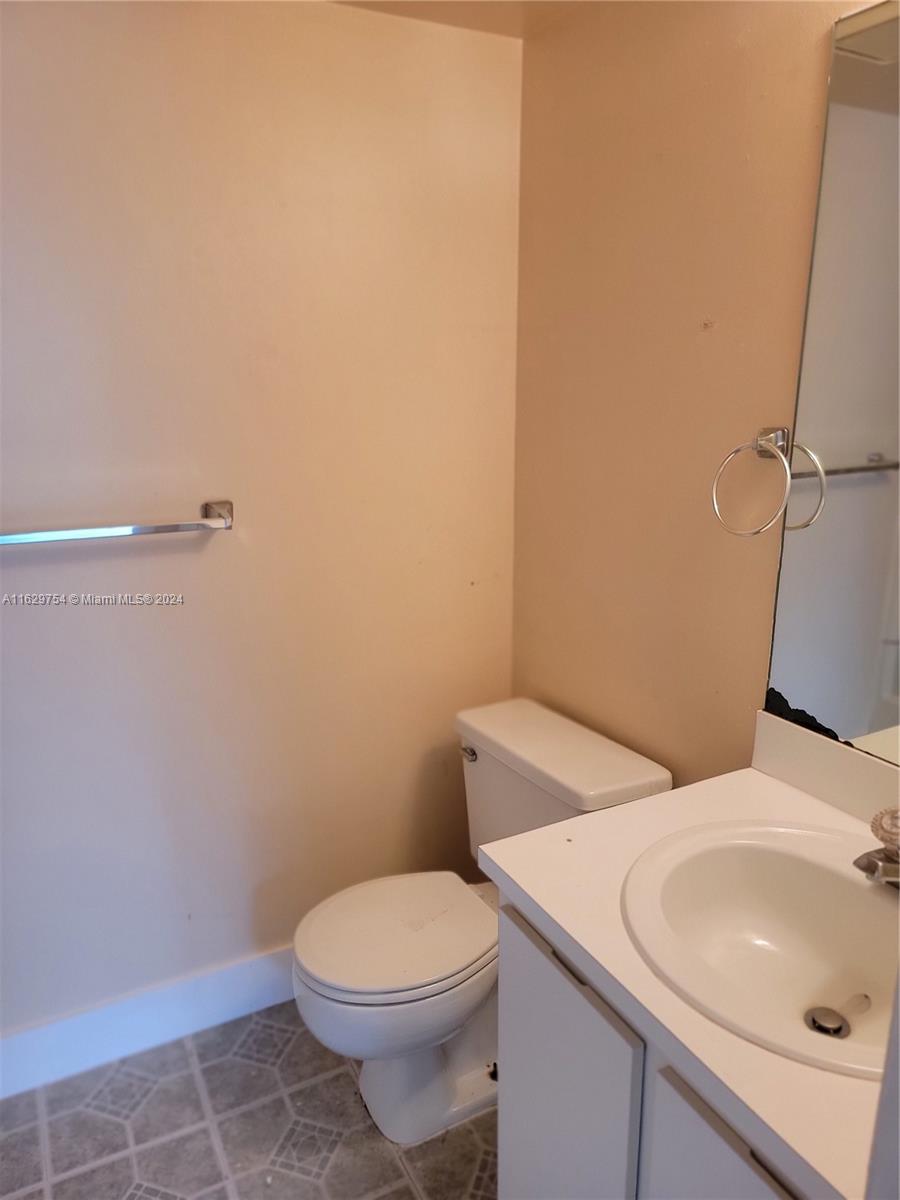 1065 S Flagler Ave # 705