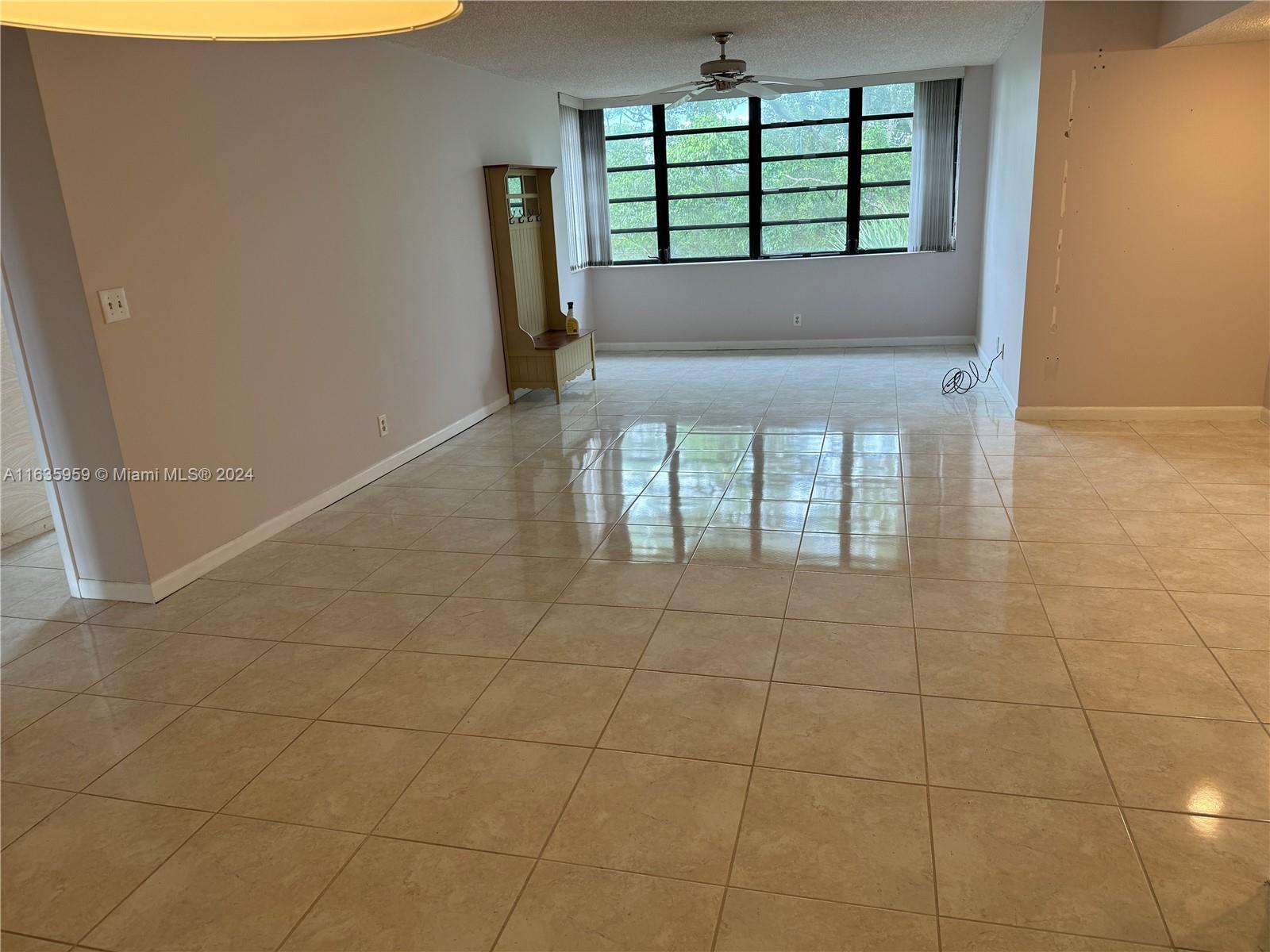 3100 NW 42nd Ave # D405