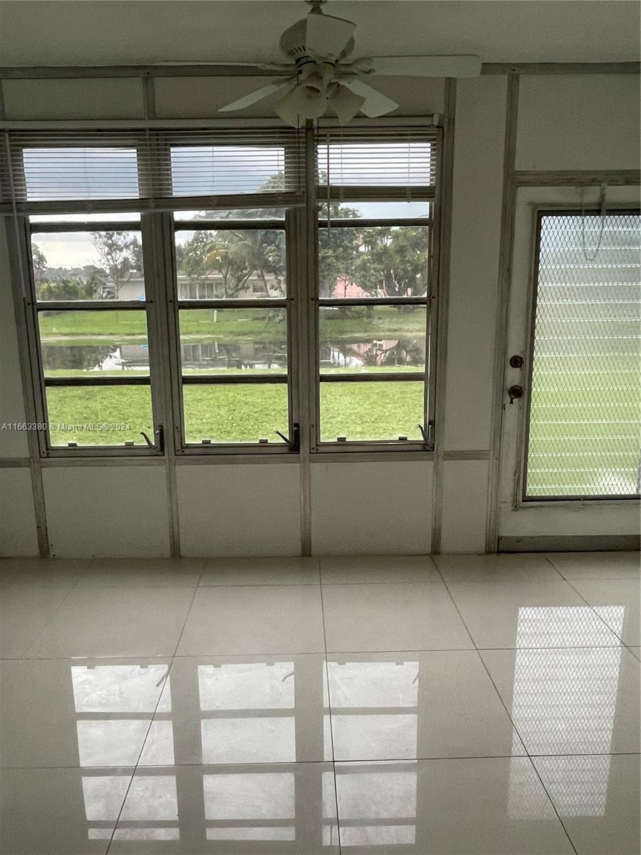 8515 Sunrise Lakes Blvd Unit: 102