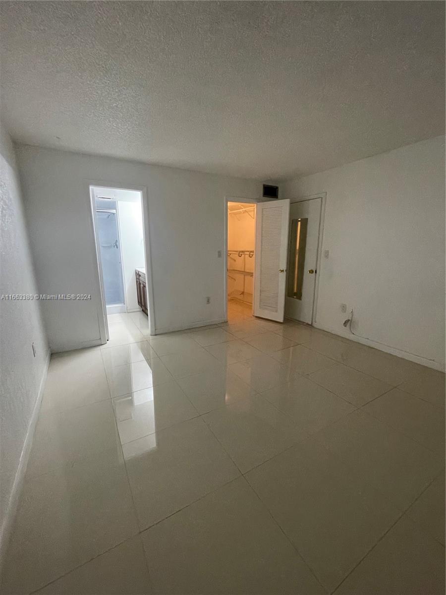 8515 Sunrise Lakes Blvd Unit: 102