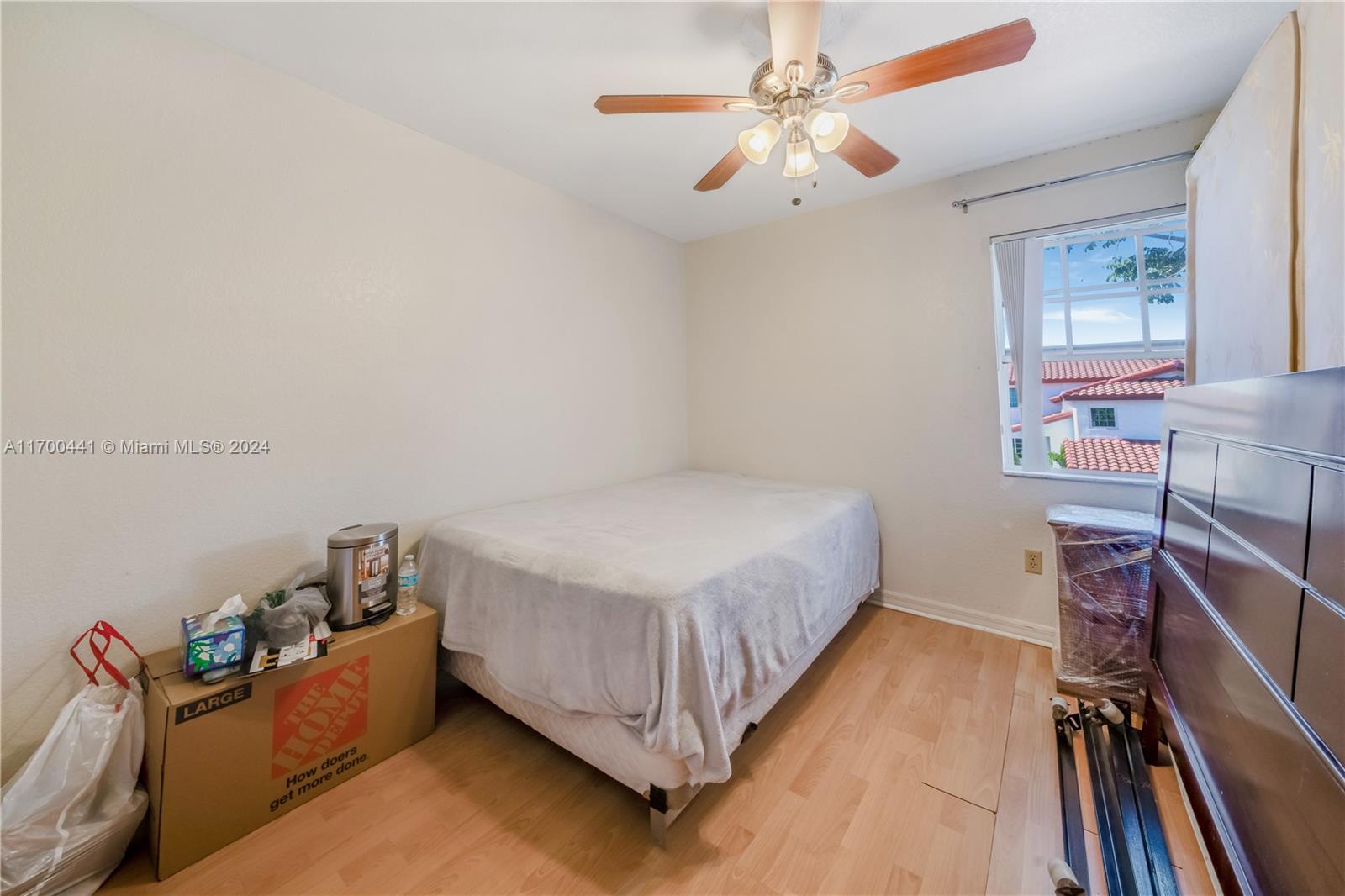 20935 SW 84th Ave # 20935