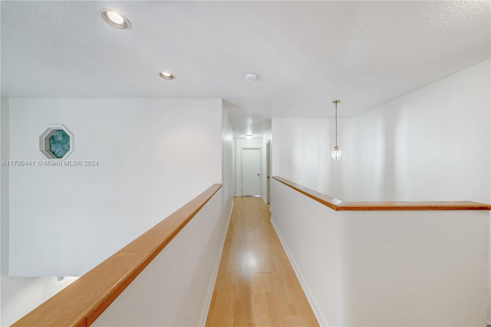 20935 SW 84th Ave # 20935