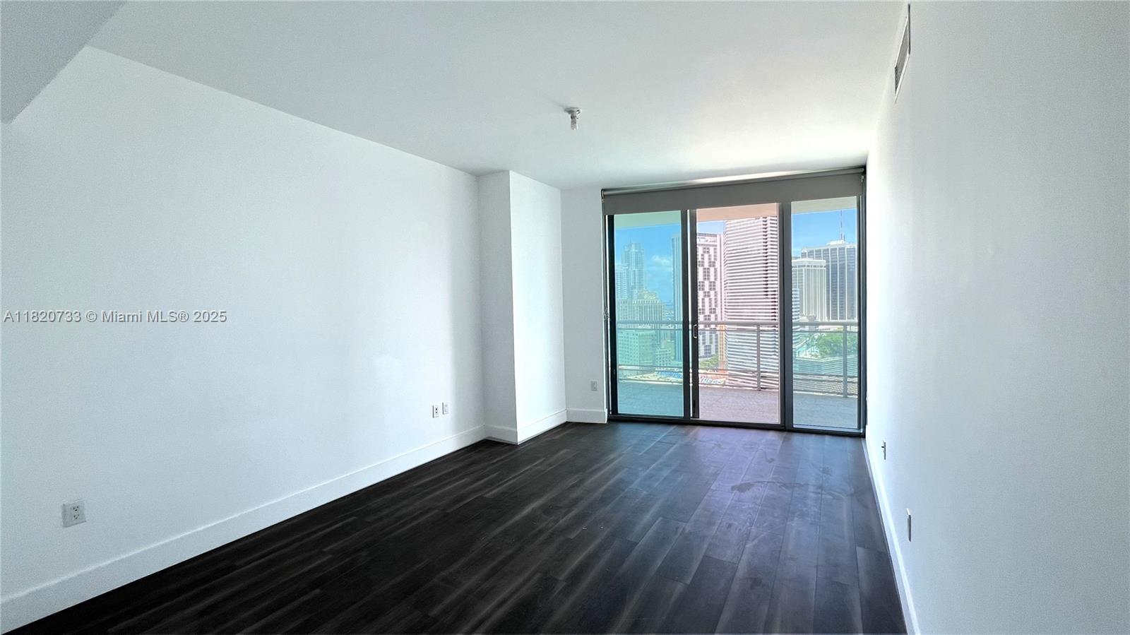 350 S Miami Ave Unit: 2401