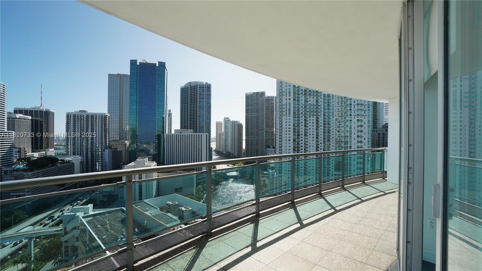 350 S Miami Ave Unit: 2401