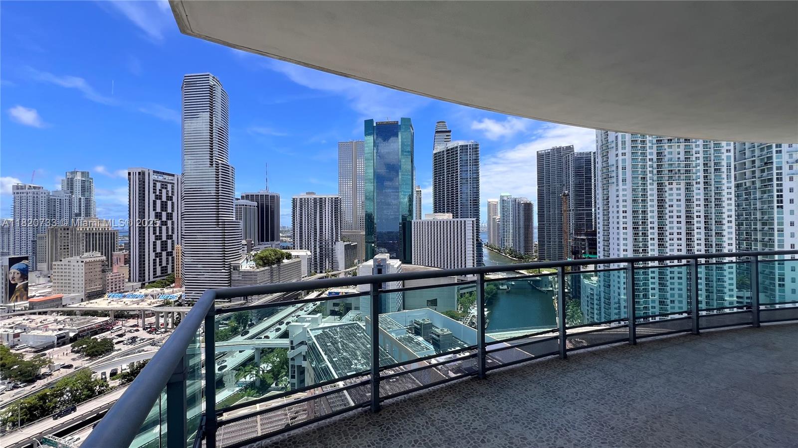 350 S Miami Ave Unit: 2401