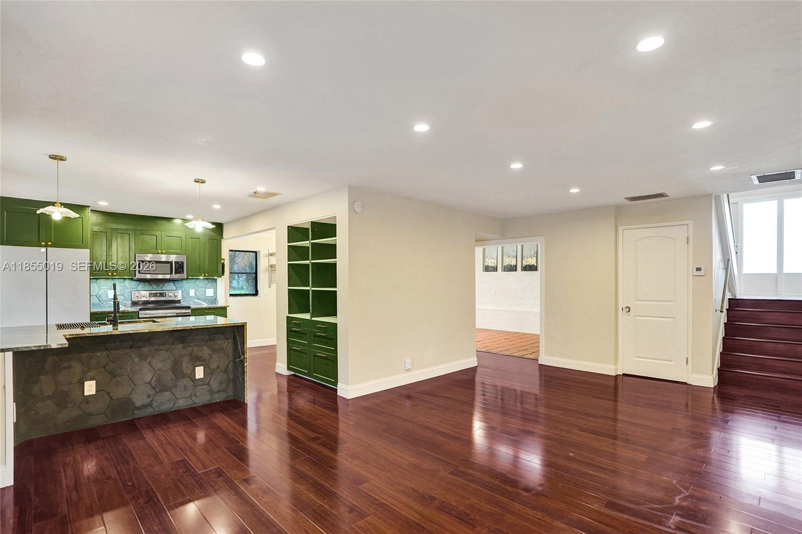 3621 Lime Hill Rd # 202