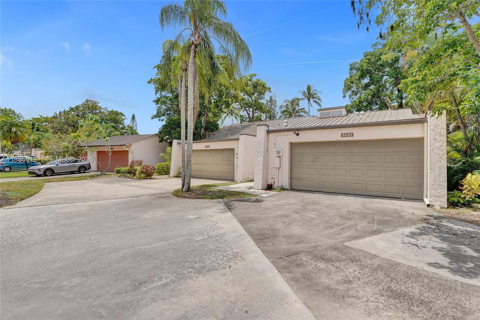 3621 Lime Hill Rd # 202