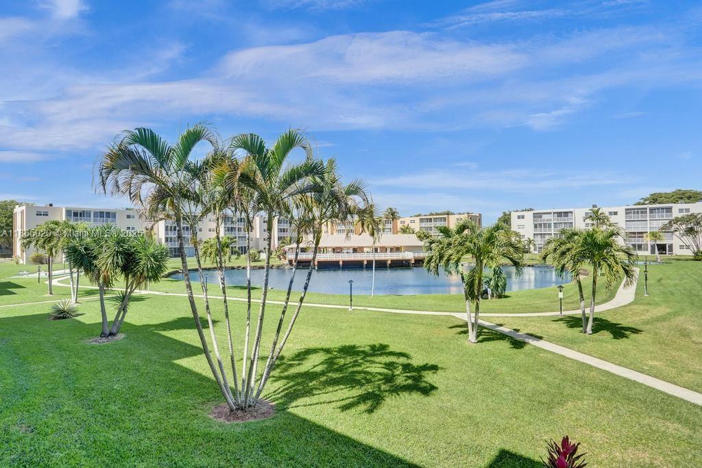 205 SE 11th Ter # 302