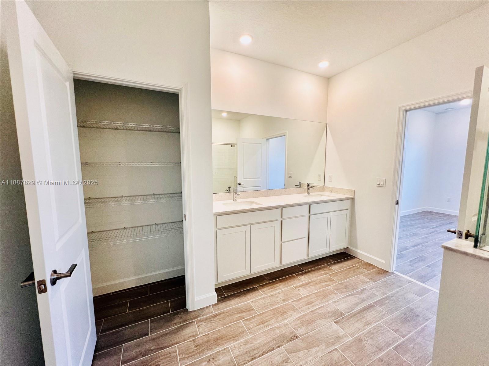1391 Tangled Orchard Trce # 1391