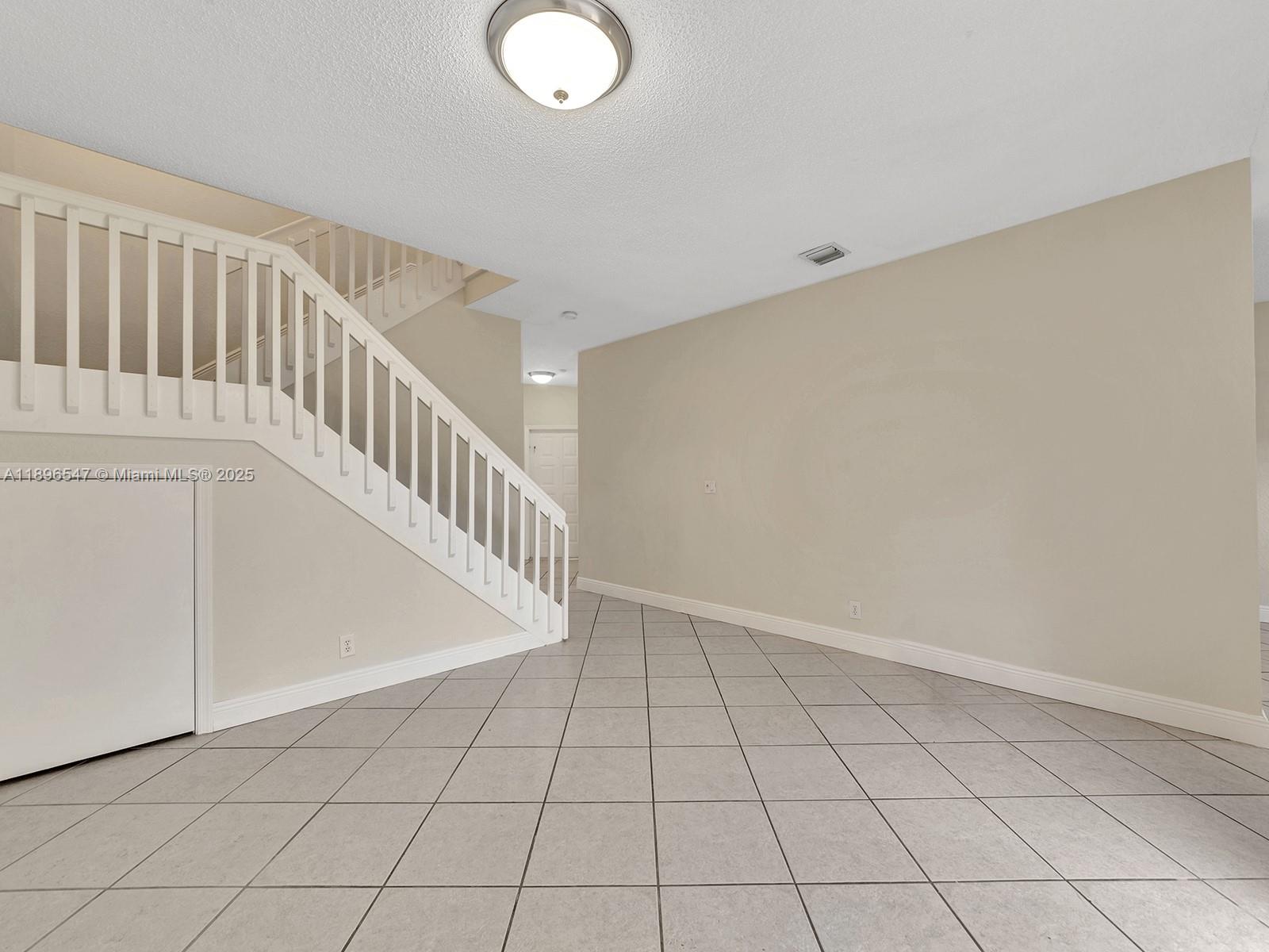 16879 SW 1st Mnr # 0