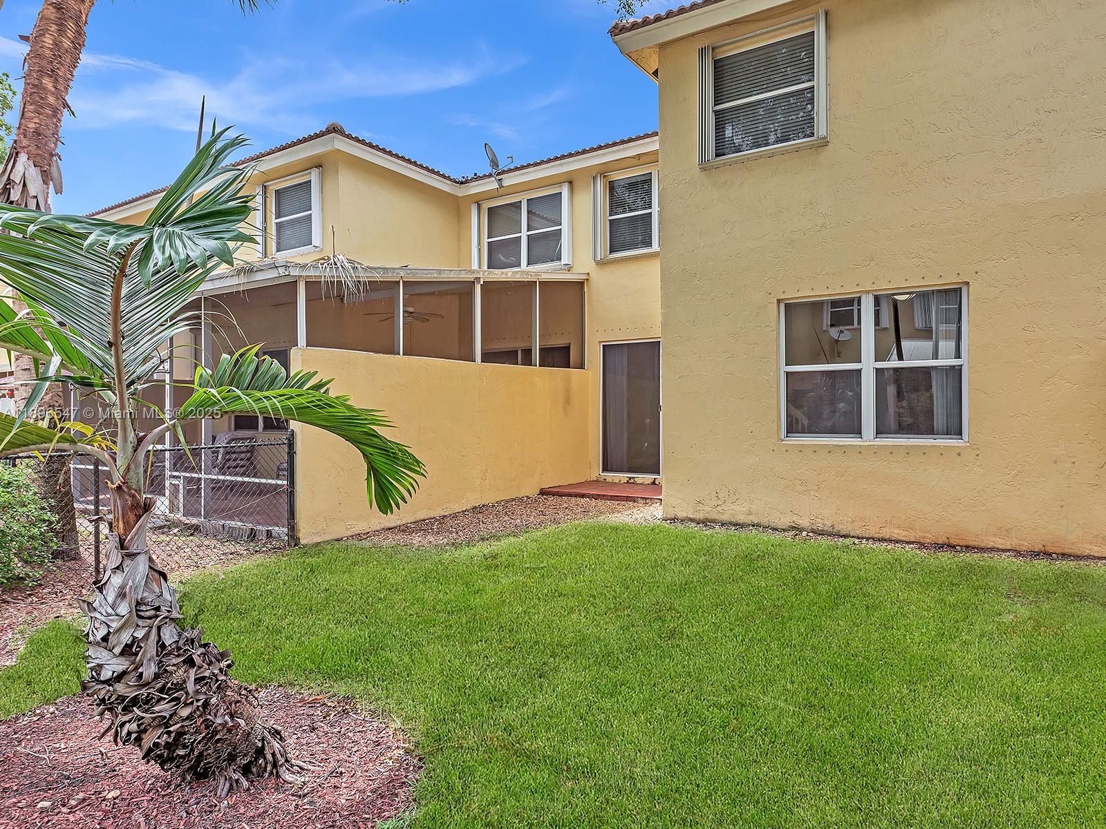 16879 SW 1st Mnr # 0