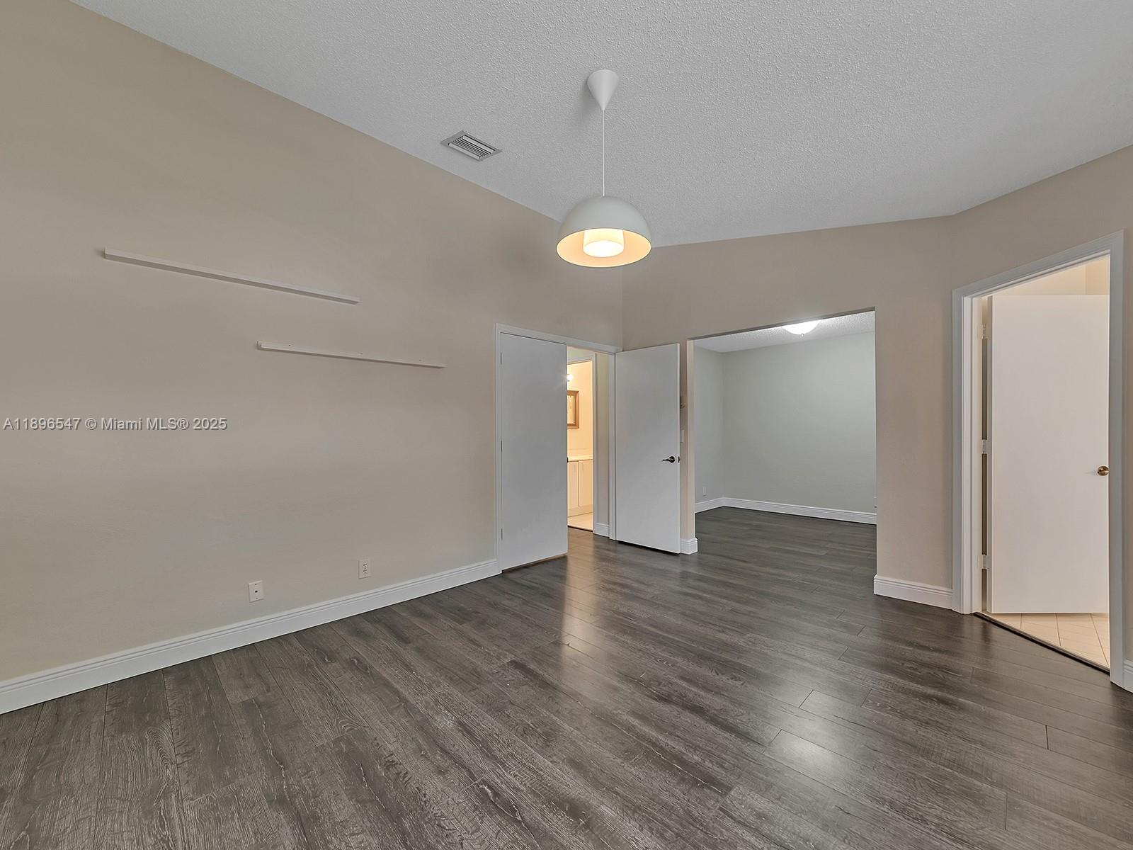 16879 SW 1st Mnr # 0