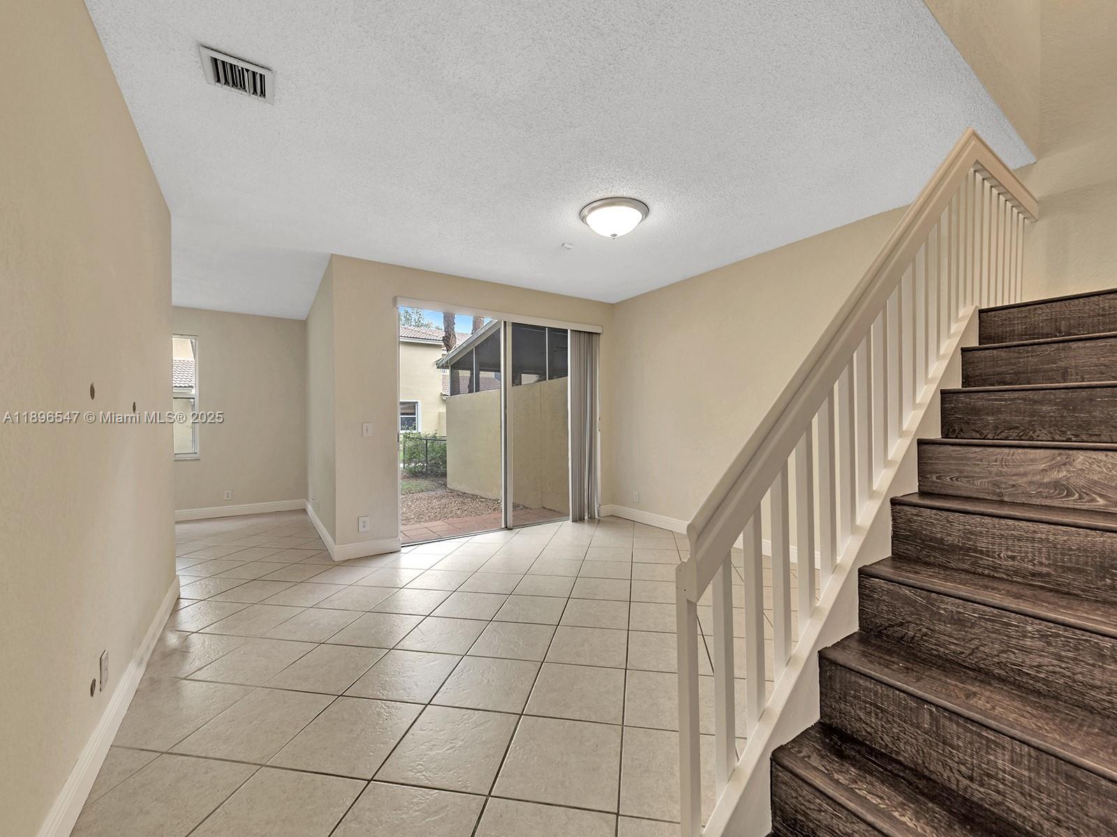 16879 SW 1st Mnr # 0