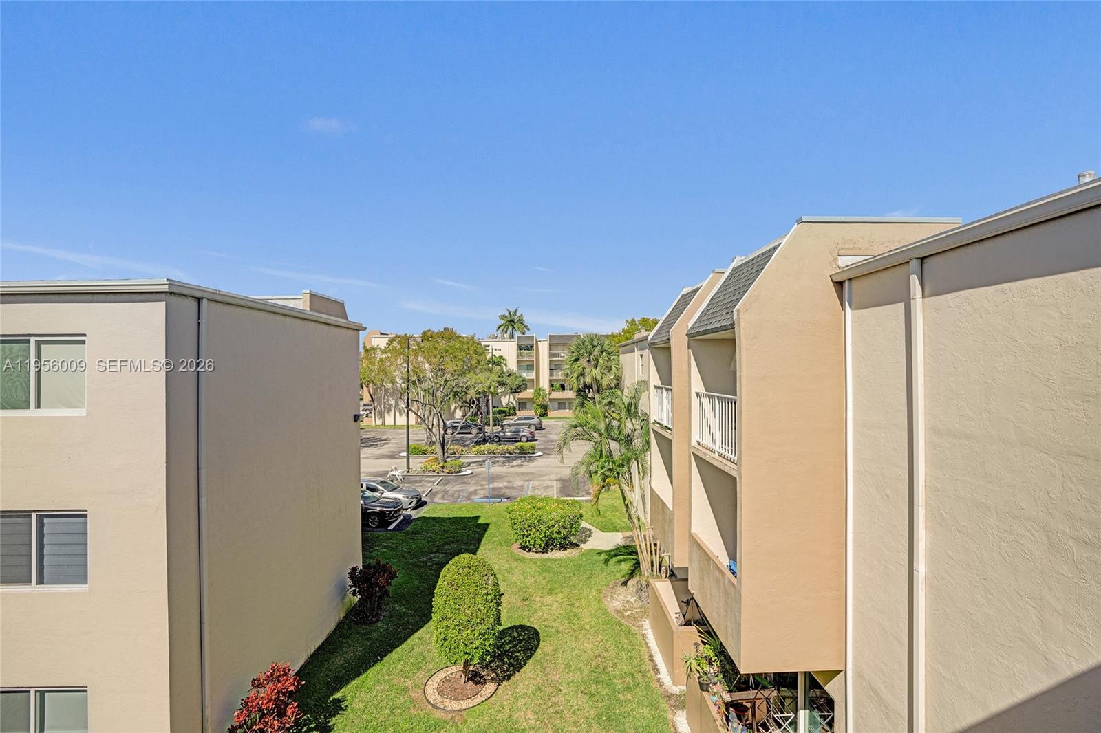 7705 SW 86th St # 307 Unit: B-307