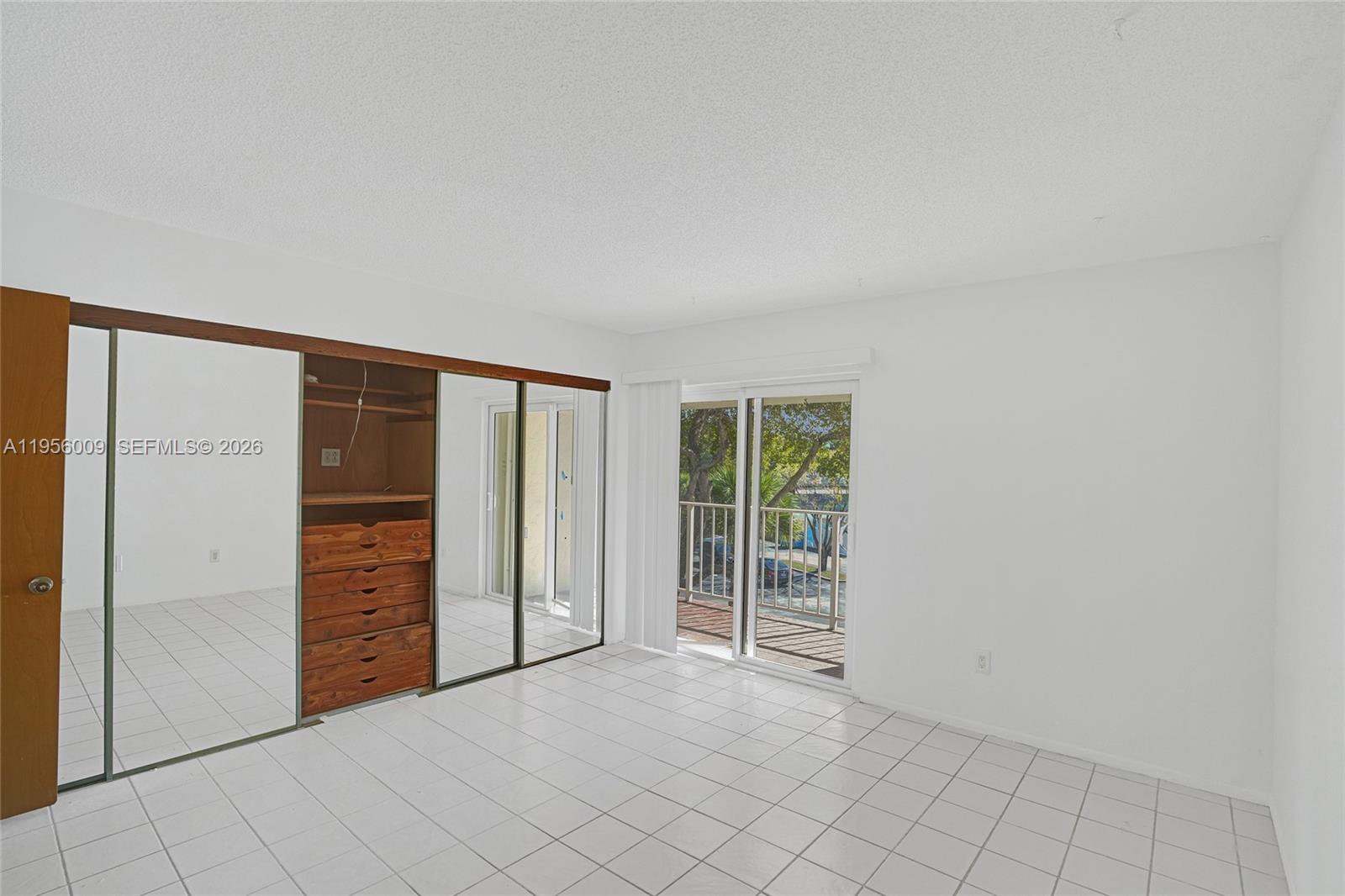 7705 SW 86th St # 307 Unit: B-307