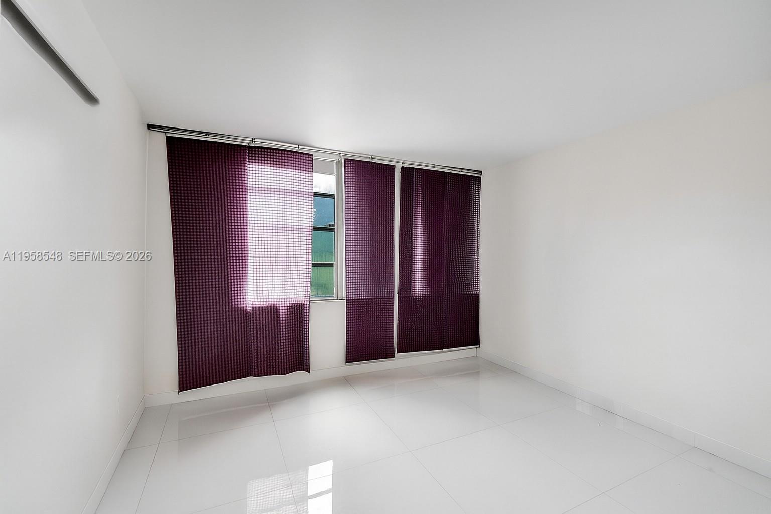 6911 Environ Blvd # 1K